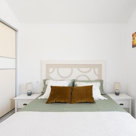 Classbnb - Two Apartments 250M From Las Americas Beach ปลายาเดลาสอเมริกาส ภายนอก รูปภาพ