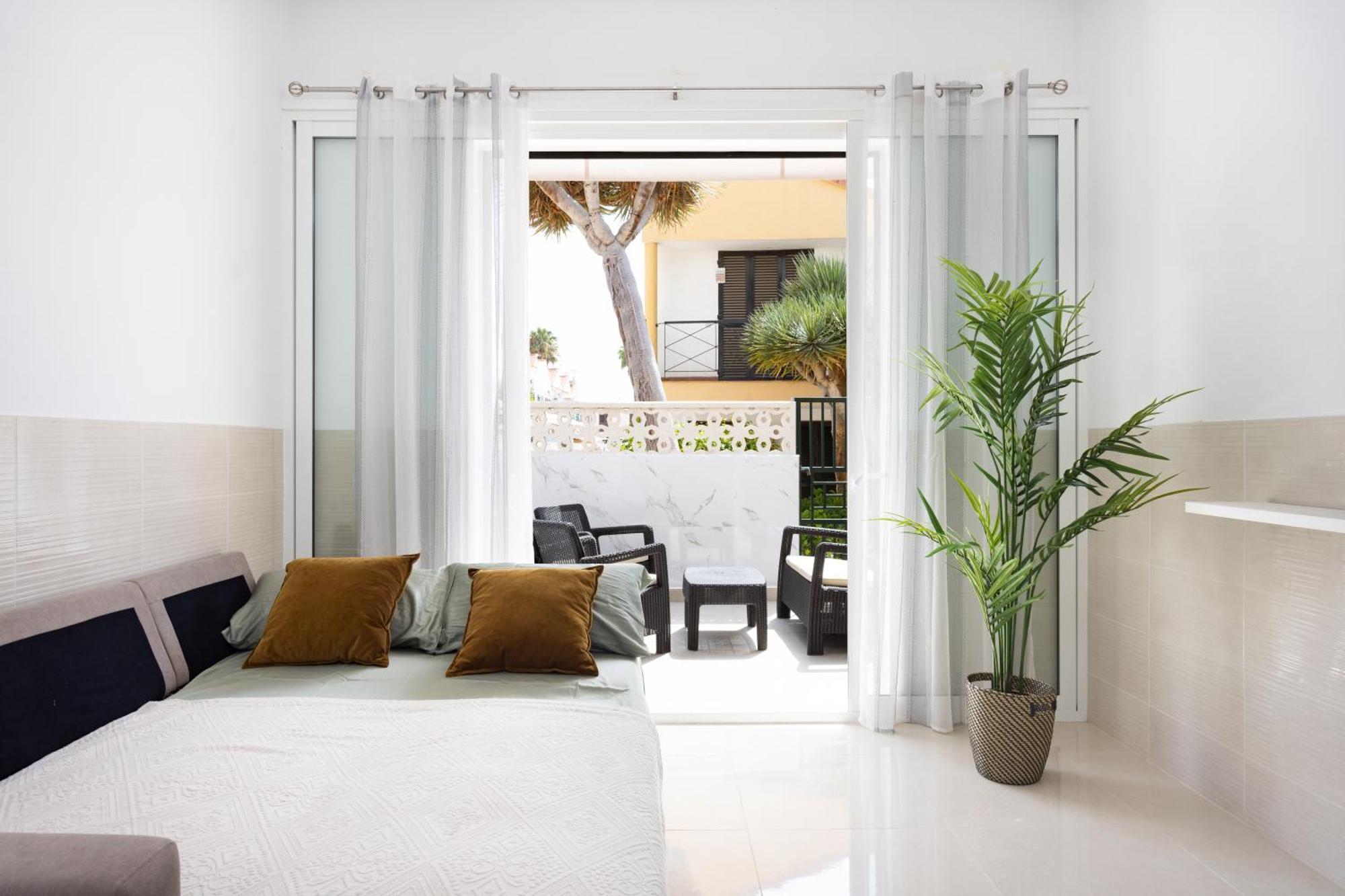 Classbnb - Two Apartments 250M From Las Americas Beach ปลายาเดลาสอเมริกาส ภายนอก รูปภาพ