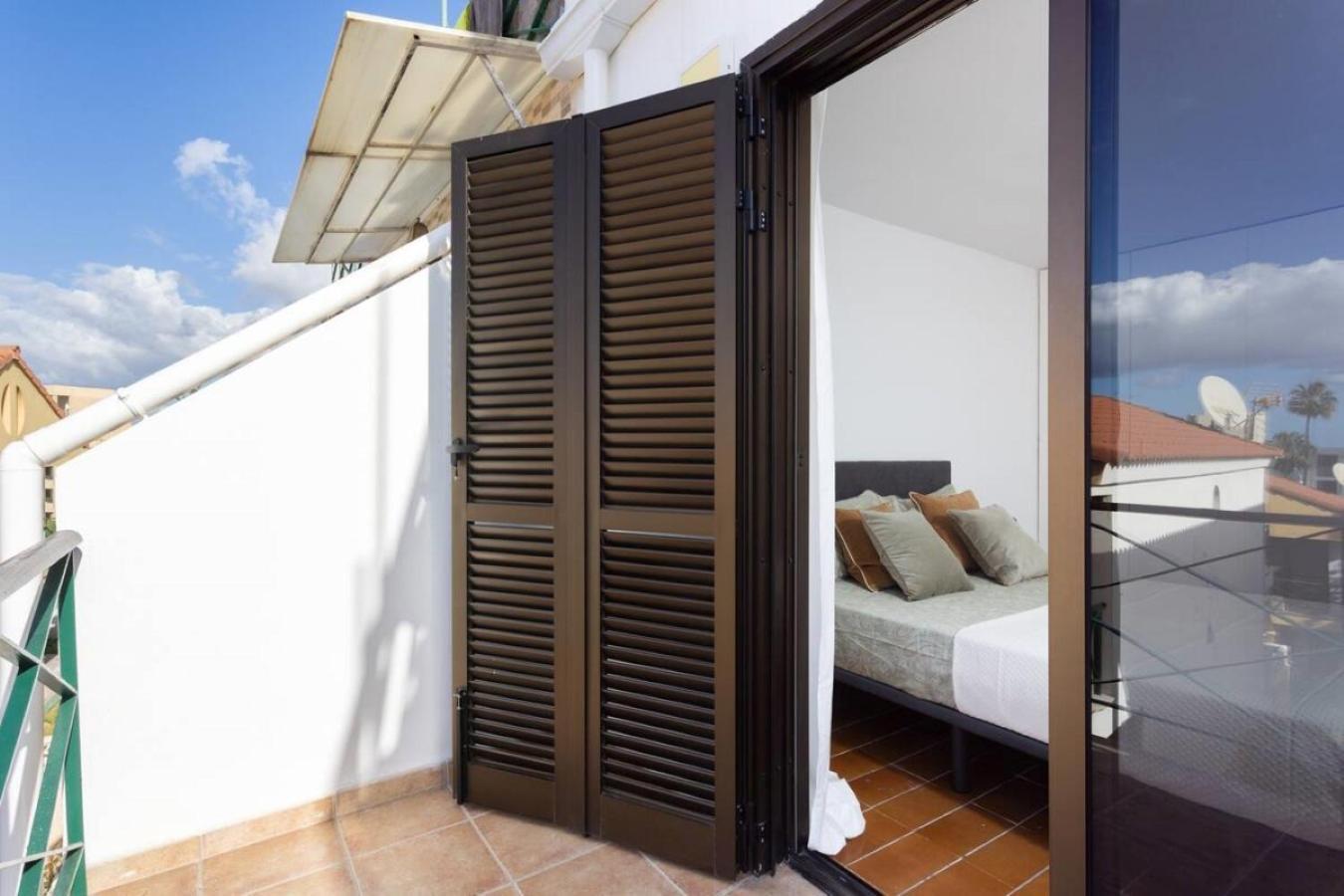 Classbnb - Two Apartments 250M From Las Americas Beach ปลายาเดลาสอเมริกาส ภายนอก รูปภาพ