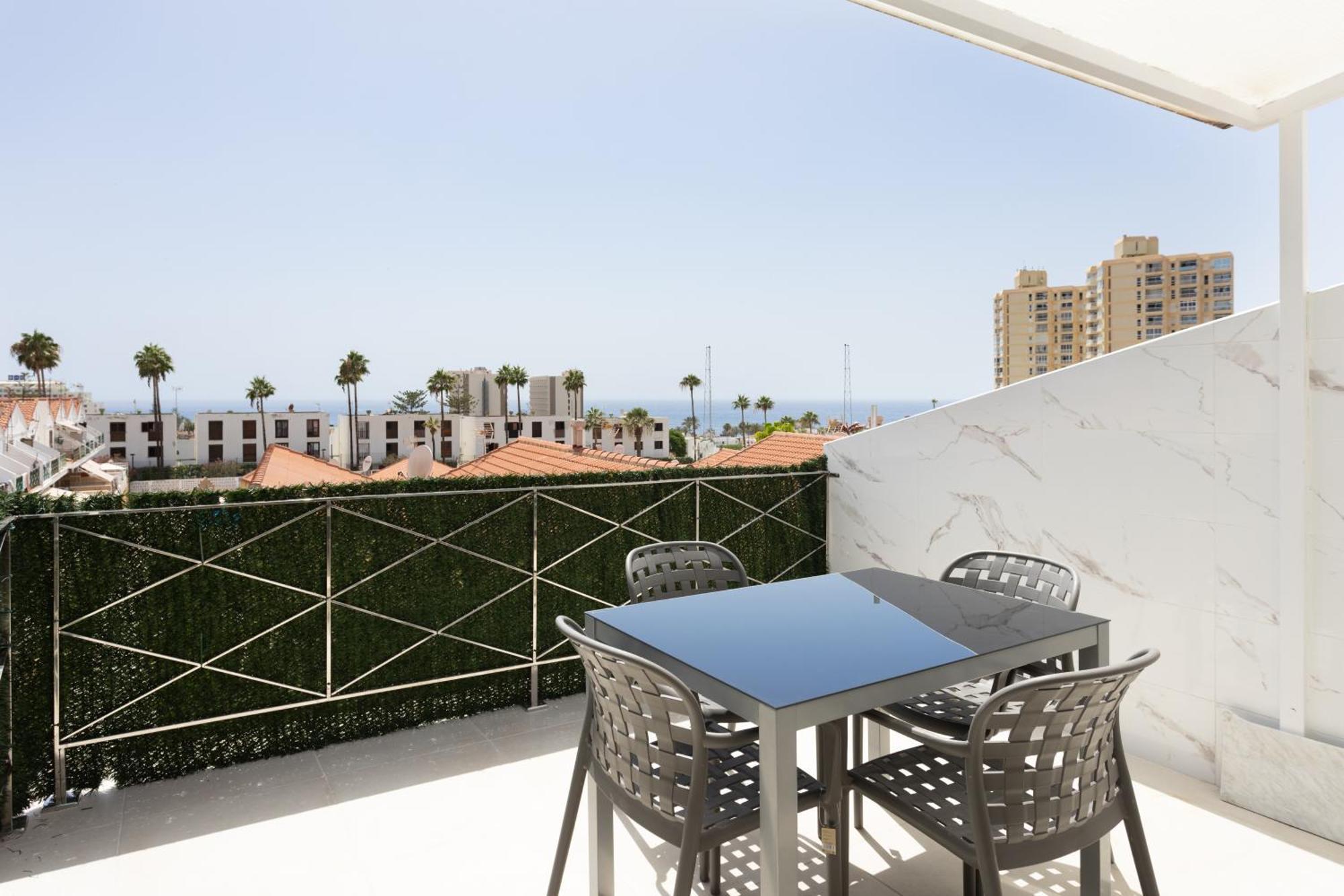 Classbnb - Two Apartments 250M From Las Americas Beach ปลายาเดลาสอเมริกาส ภายนอก รูปภาพ