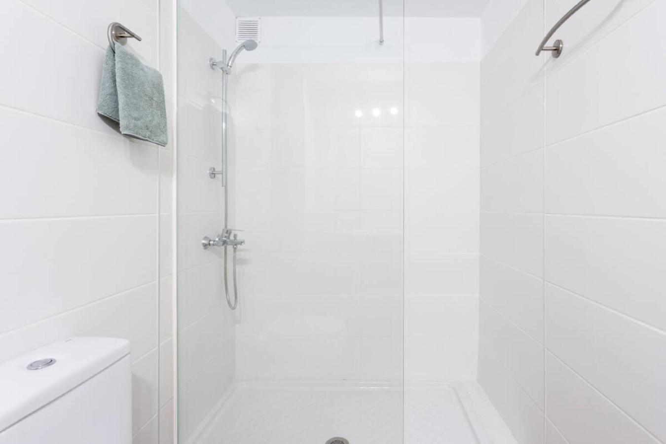 Classbnb - Two Apartments 250M From Las Americas Beach ปลายาเดลาสอเมริกาส ภายนอก รูปภาพ